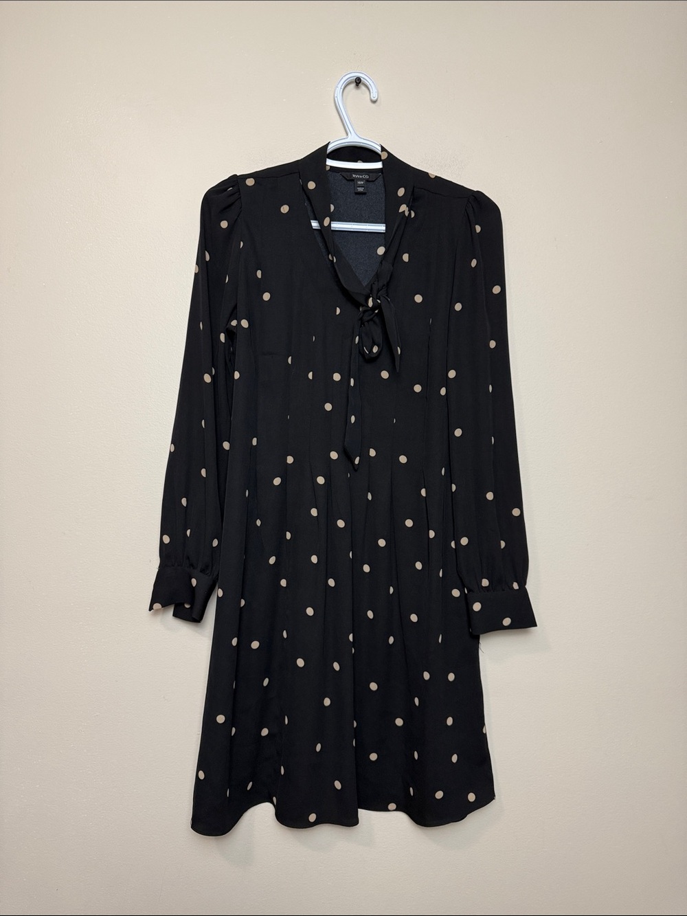 RW&CO. Black Long-Sleeve Polka Dot Tie-Neck Dress size XS